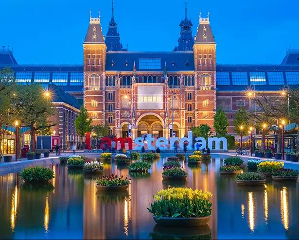 KNKY Joins the Star-Studded Lineup at XBIZ Summer in Amsterdam